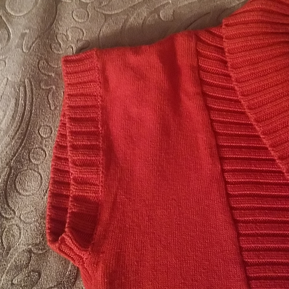 Sweater - Picture 2 of 3